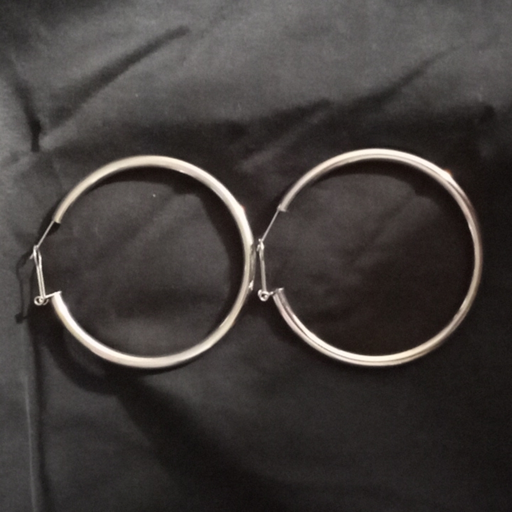Silver hingeback earrings 2 inch